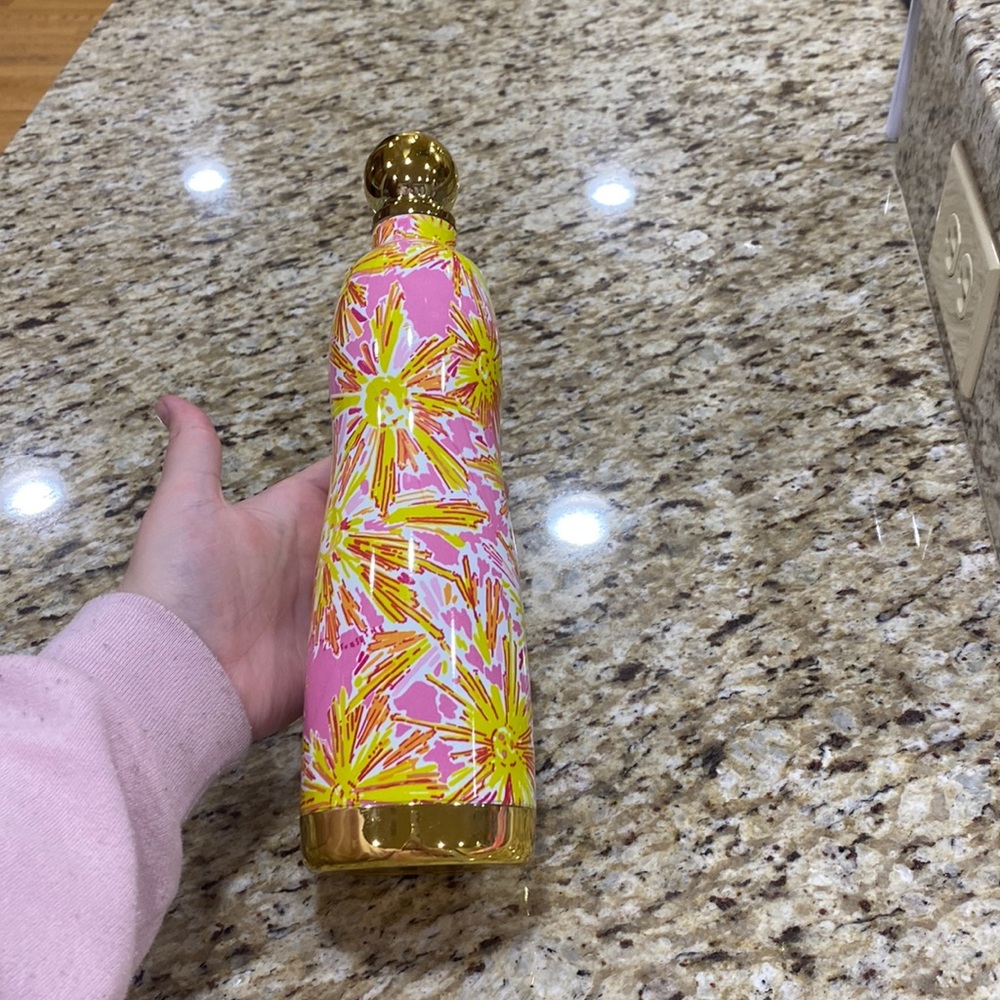 Lilly pulitzer water bottle